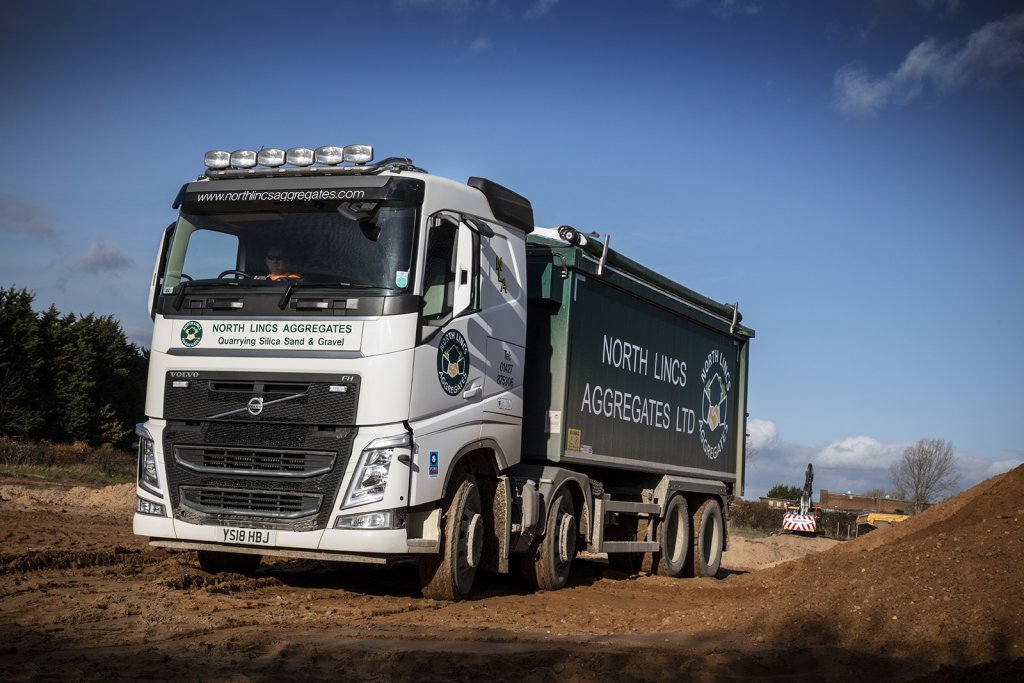 North Lincs Aggregates Nine New Tractor Units & Two FH 8x4 Tipper Chassis