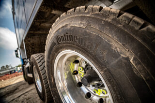 Bulk & Tipper Issue Seventeen: Tyres