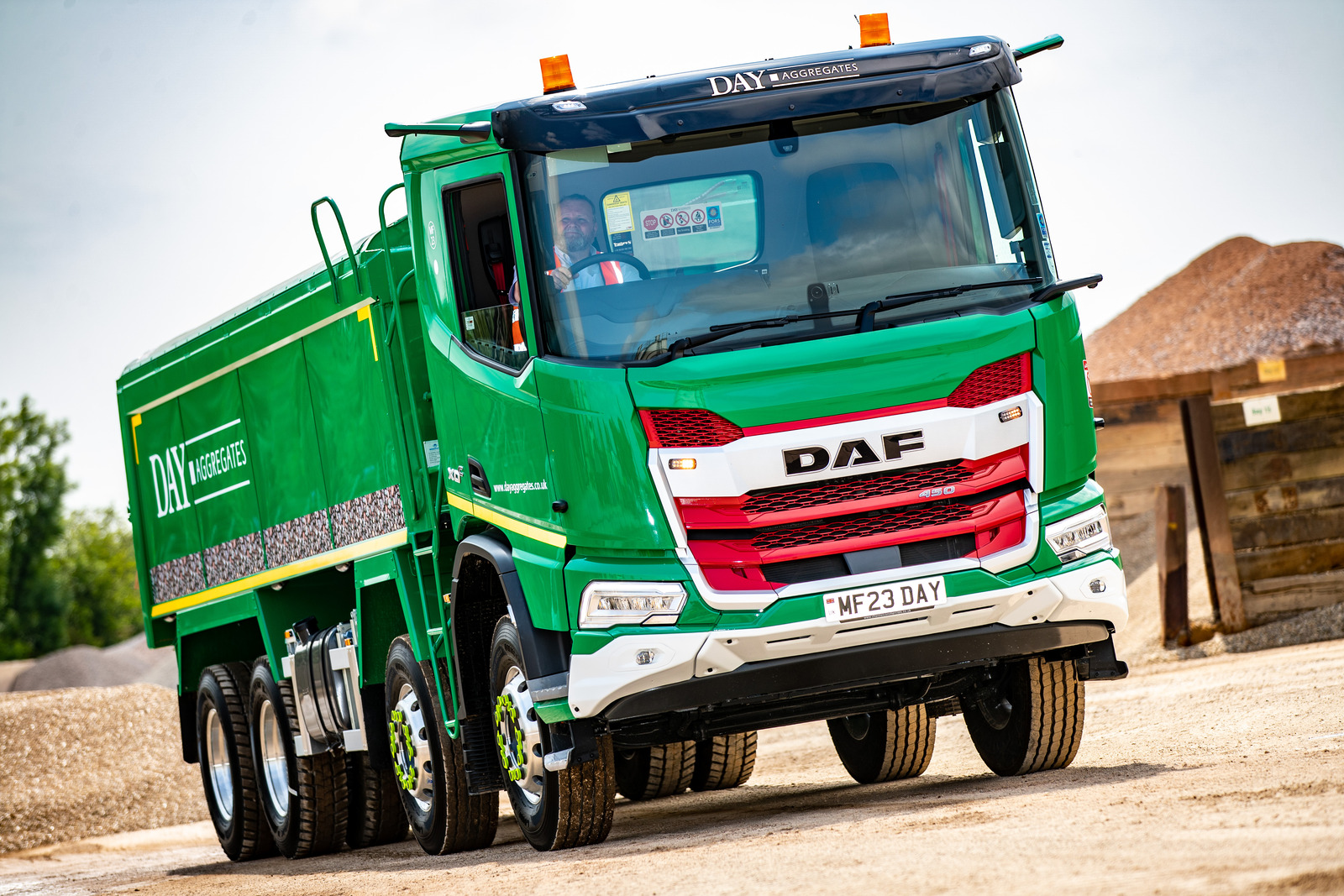 Day Aggregates New DAF XDC