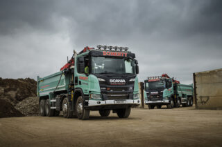 Bulk & Tipper Talk to Doherty Grab Hire
