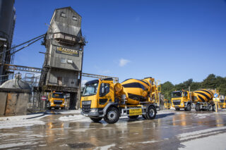 Bulk & Tipper Magazine Meets Myers Group