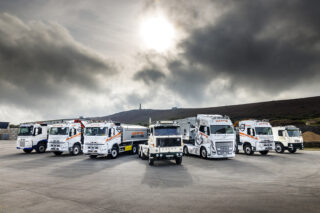 Bulk & Tipper Talk to Hart's Haulage
