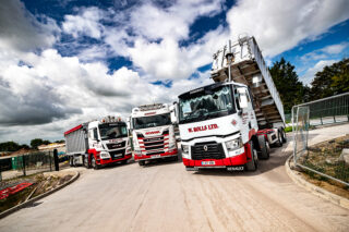 Bulk & Tipper Issue Nineteen: W Rolls