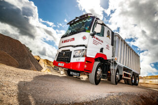 Bulk & Tipper Focus on W Rolls Fleet