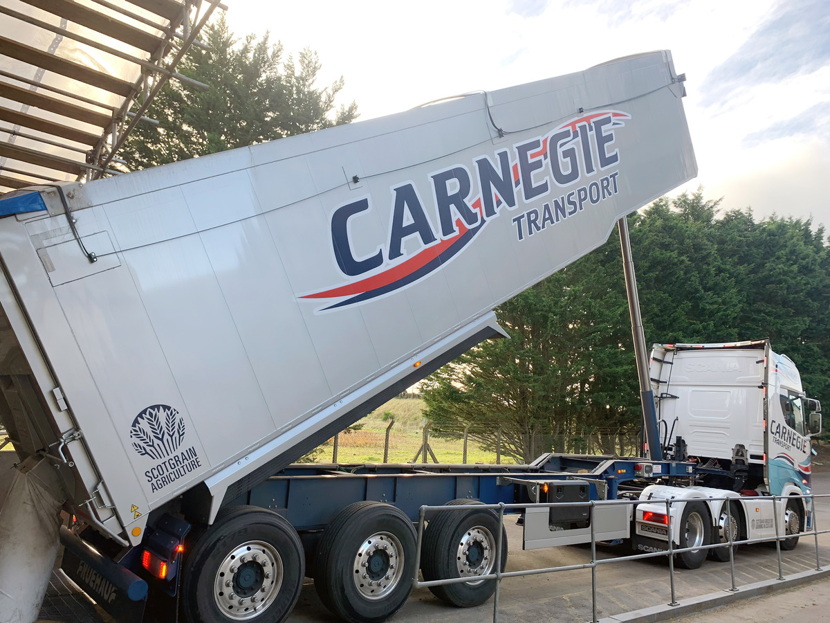 Carnegie Fuels Takes Delivery of Six New Fruehauf Tippers