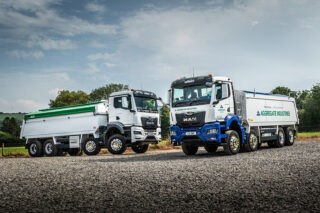 Bulk & Tipper Issue Twenty: DW & EE Conley