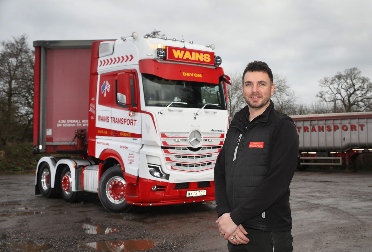 Wains Gains Economy Advantage with Mercedes-Benz Actros L