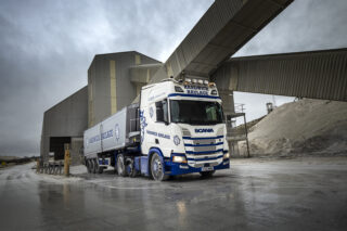 Hardwick Haulage, Bulk & Tipper Issue 25