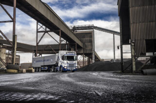 Hardwick Haulage, Bulk & Tipper Issue 25