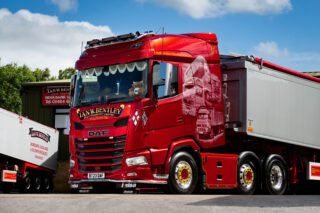 Ian W Bentley, Bulk & Tipper Issue 25